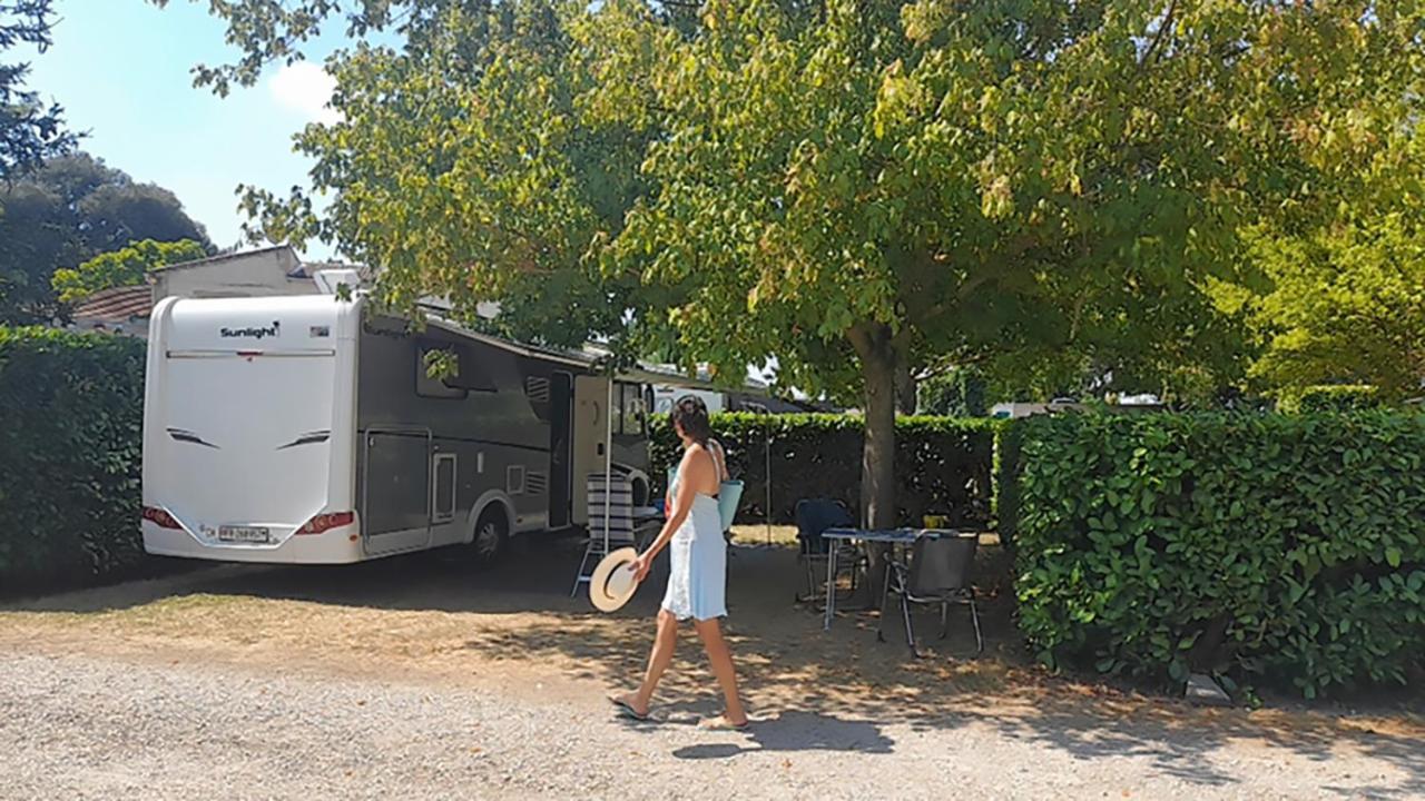 Camping Tikayan L'Oxygene Valensole Exterior foto